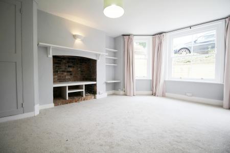1 bedroom Flat to let in Battledown Approach, Cheltenham, GL52