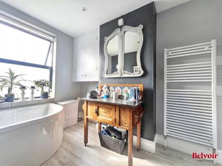 2 bedroom Terraced House for sale in Blacksmith Lane, Prestbury, Cheltenham, GL52