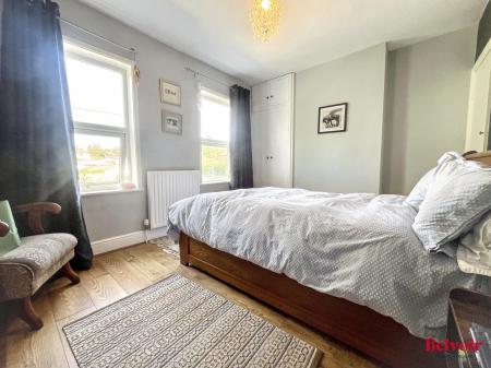 2 bedroom Terraced House for sale in Blacksmith Lane, Prestbury, Cheltenham, GL52