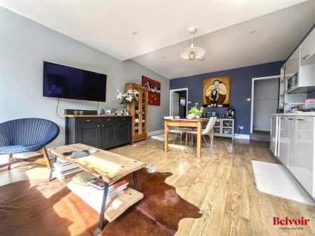 2 bedroom Terraced House for sale in Blacksmith Lane, Prestbury, Cheltenham, GL52