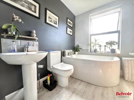 2 bedroom Terraced House for sale in Blacksmith Lane, Prestbury, Cheltenham, GL52