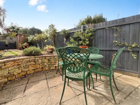 2 bedroom Terraced House for sale in Blacksmith Lane, Prestbury, Cheltenham, GL52