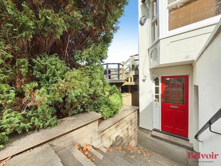 4 bedroom Apartment to let in Clarence Road, Pittville, Cheltenham, GL52
