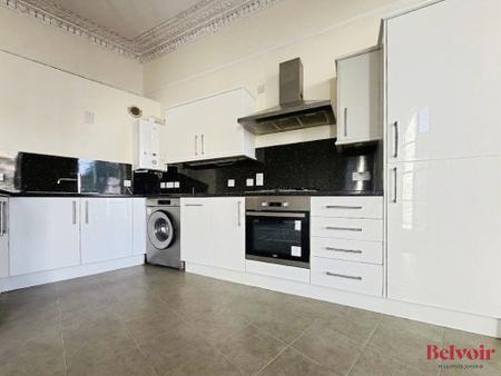 1 bedroom Apartment to let in Clarence Street, Cheltenham, GL50