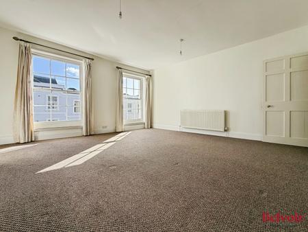 2 bedroom Flat to let in Great Norwood Street, Tivoli, Cheltenham, GL50