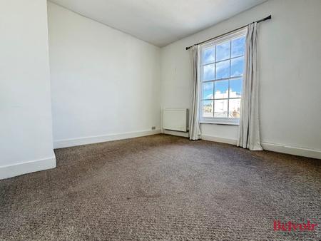 2 bedroom Flat to let in Great Norwood Street, Tivoli, Cheltenham, GL50
