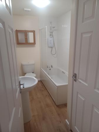 Main Street, Frodsham, WA6