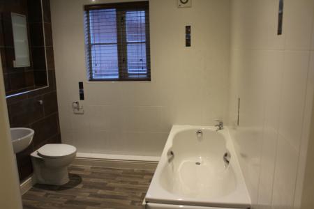 2 bedroom Flat to let in Towergate, Chester, CH1