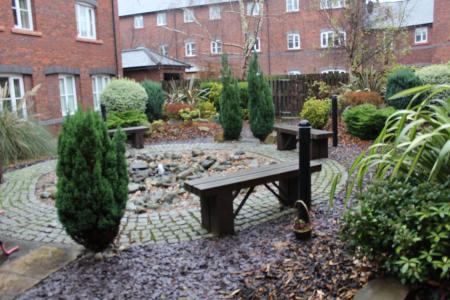 2 bedroom Flat to let in Towergate, Chester, CH1