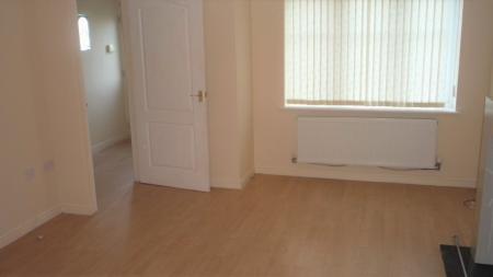 4 bedroom Detached house to let in Foxdene, Little Sutton, CH66