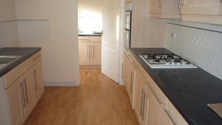 4 bedroom Detached house to let in Foxdene, Little Sutton, CH66