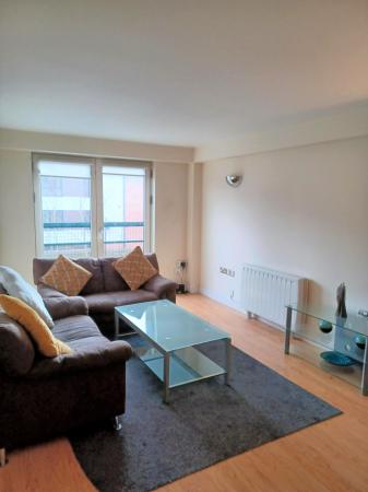 2 bedroom Flat to let in Wharton Court, Hoole, Chester, CH2