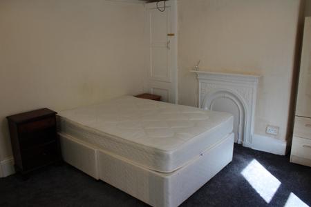 1 bedroom Flat to let in Liverpool Road, Chester, CH2