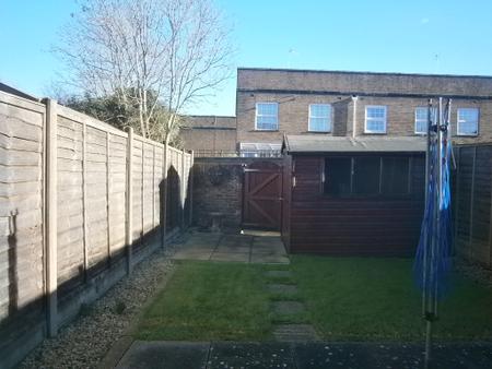 3 bedroom Terraced House to let in Russell Drive, Stanpit, BH23