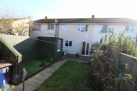 3 bedroom Terraced House to let in Clive Road, Highcliffe, BH23
