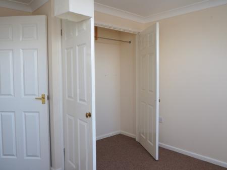 1 bedroom Flat to let in Station Road, New Milton, BH25