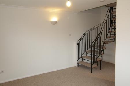 1 bedroom Terraced House to let in Comet Way, Christchurch, BH23