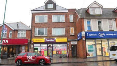 1 bedroom Flat to let in Station Road, New Milton, BH25