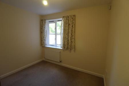 2 bedroom Flat to let in Crabton Close Road, Boscombe, Bournemouth, BH5