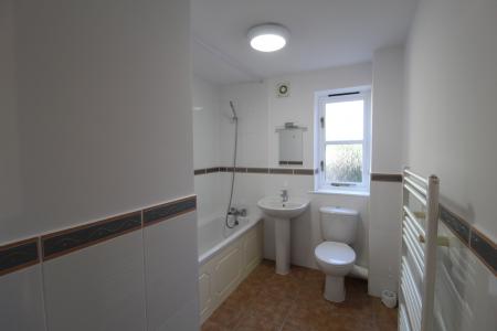 2 bedroom Flat to let in Crabton Close Road, Boscombe, Bournemouth, BH5