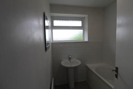 3 bedroom Terraced House to let in St Georges Close, Highcliffe, BH23
