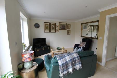 2 bedroom Mews house to let in Chewton Mews, Heather Close, Walkford, Christchurch, BH23