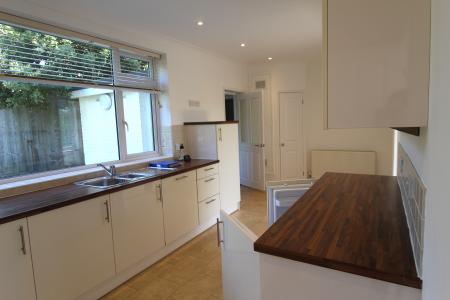 3 bedroom Detached house to let in Mudeford, Christchurch, BH23