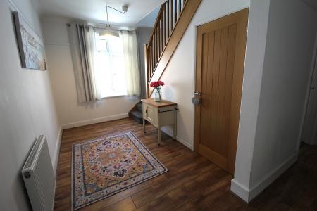 4 bedroom Detached house to let in The Grove, West Christchurch, Christchurch, BH23