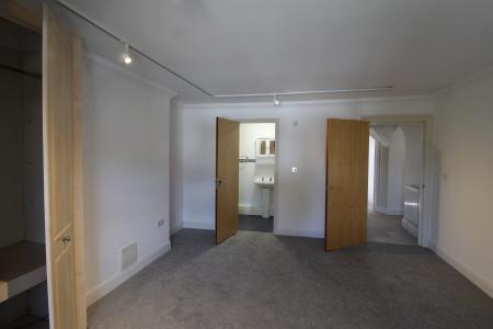 2 bedroom Flat to let in Salisbury Road, Burton, BH23