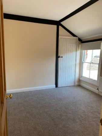1 bedroom Flat to let in Bargates, Christchurch, BH23