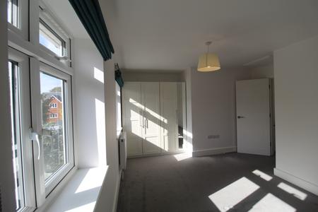3 bedroom Detached house to let in Grove Gardens, West Christchurch, Christchurch, BH23