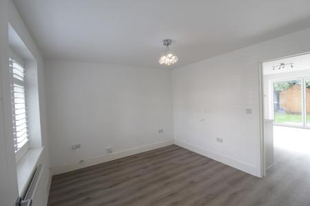 3 bedroom Detached house to let in Grove Gardens, West Christchurch, Christchurch, BH23