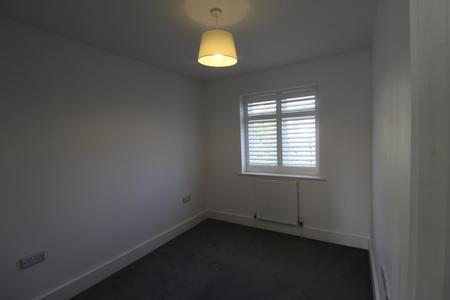 3 bedroom Detached house to let in Grove Gardens, West Christchurch, Christchurch, BH23