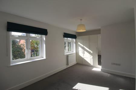3 bedroom Detached house to let in Grove Gardens, West Christchurch, Christchurch, BH23