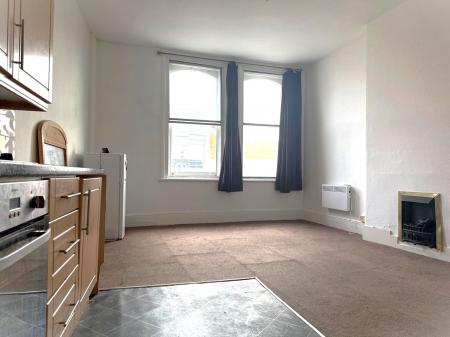 1 bedroom Flat for sale in Magdalen Street, Colchester Town Centre, Colchester, CO1