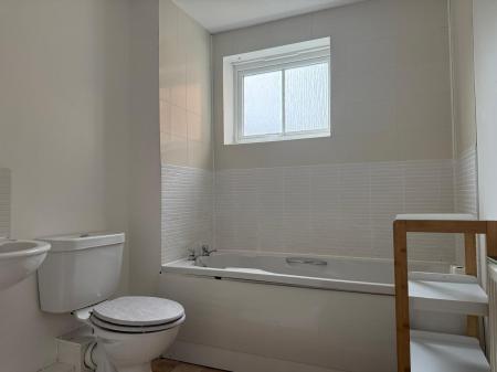 2 bedroom Flat for sale in John Mace Road, Colchester, CO2