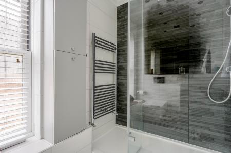 6 bedroom Terraced House for sale in Parkside Quarter, Colchester Town Centre, Colchester, CO1