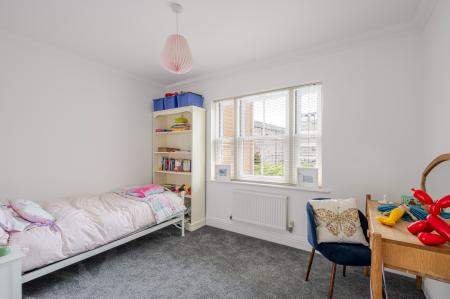 6 bedroom Terraced House for sale in Parkside Quarter, Colchester Town Centre, Colchester, CO1