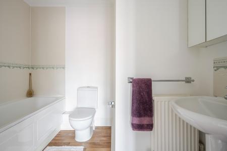 6 bedroom Terraced House for sale in Parkside Quarter, Colchester Town Centre, Colchester, CO1