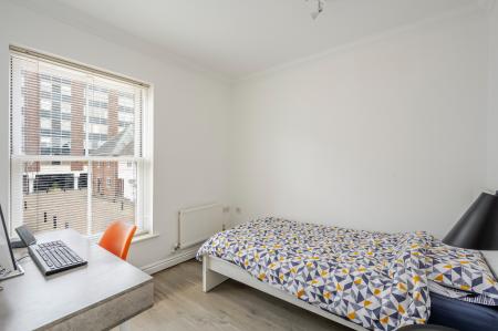 6 bedroom Terraced House for sale in Parkside Quarter, Colchester Town Centre, Colchester, CO1