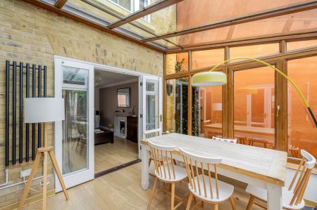 6 bedroom Terraced House for sale in Parkside Quarter, Colchester Town Centre, Colchester, CO1