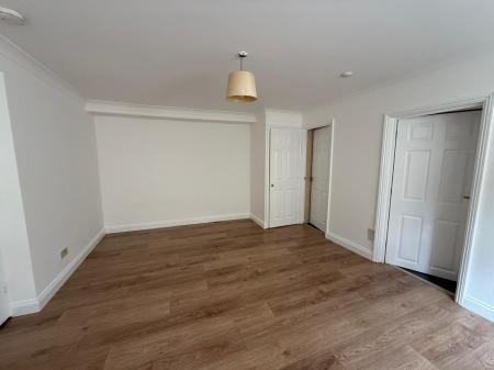 1 bedroom Flat for sale in Wimpole Road, Colchester, CO1