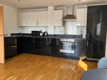 2 bedroom Flat to let in Keel Point, Ship Wharf, Colchester, CO2