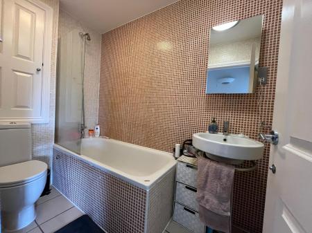 1 bedroom Flat to let in Culver Street East, Colchester Town Centre, Colchester, CO1