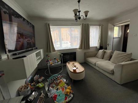 1 bedroom Terraced House to let in Grassmere, Highwoods, Colchester, CO4