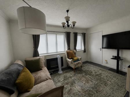 1 bedroom Terraced House to let in Grassmere, Highwoods, Colchester, CO4