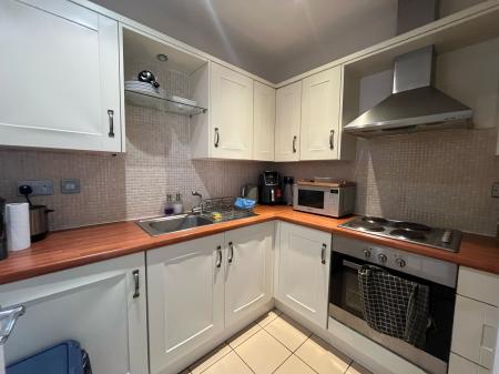 1 bedroom Flat to let in Culver Street East, Colchester Town Centre, Colchester, CO1