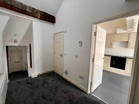 2 bedroom Flat to let in East Hill, Colchester, CO1