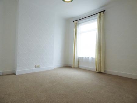 2 bedroom Semi-detached house to let in Bergholt Road, Colchester, CO4