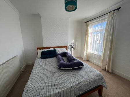 2 bedroom Semi-detached house to let in Bergholt Road, Colchester, CO4